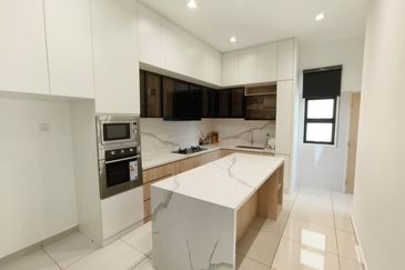 Austin Residence @Taman Mount Austin