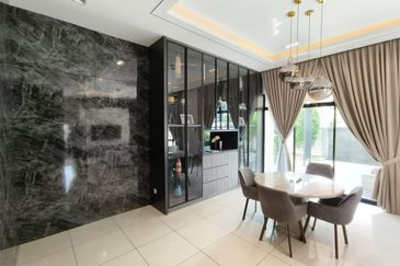 Austin Residence @Taman Mount Austin