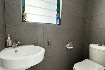 The Straits View, Bandar Baru Permas Jaya