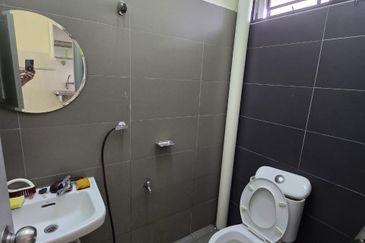 Austin Residence @Taman Mount Austin