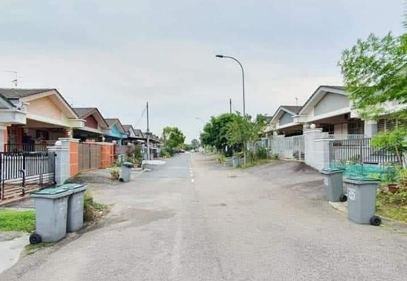 Austin Residence @Taman Mount Austin