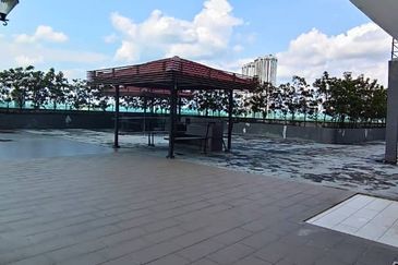 D'Carlton Seaview Residences (Seri Mega)