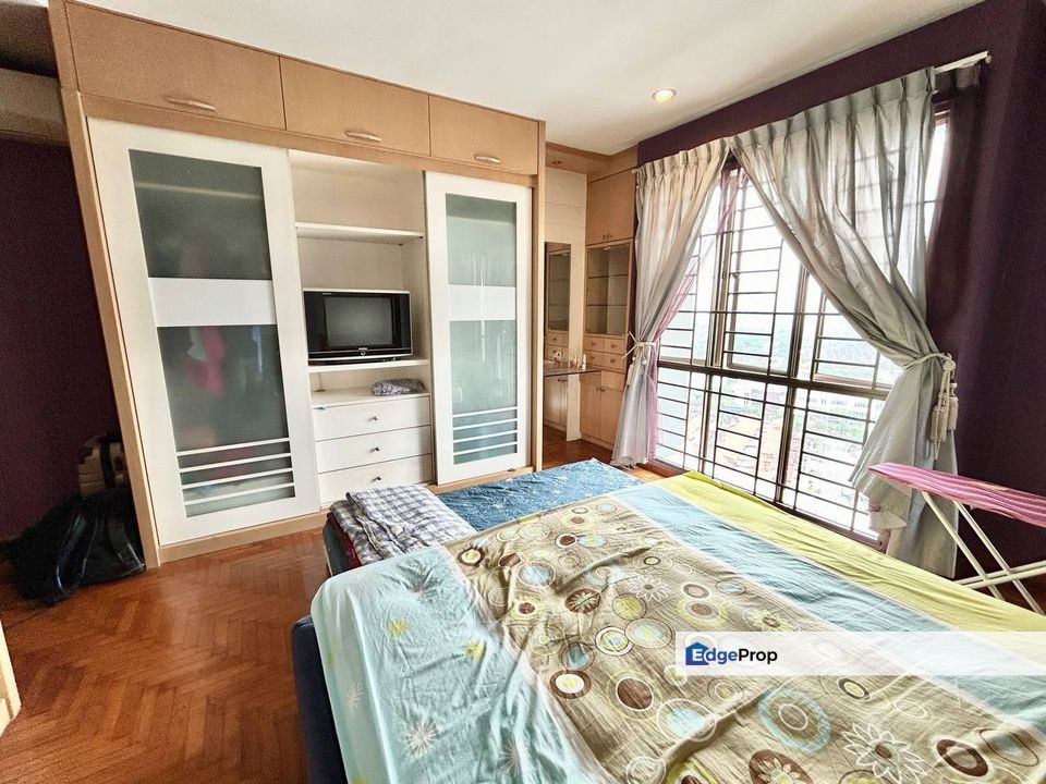 Molek Pine 1, Taman Molek, Johor Bahru , Johor, Johor Bahru