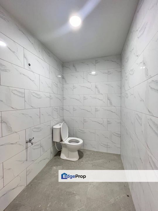 Bukit Tiram Ulu Tiram, Johor Bahru , Johor, Ulu Tiram