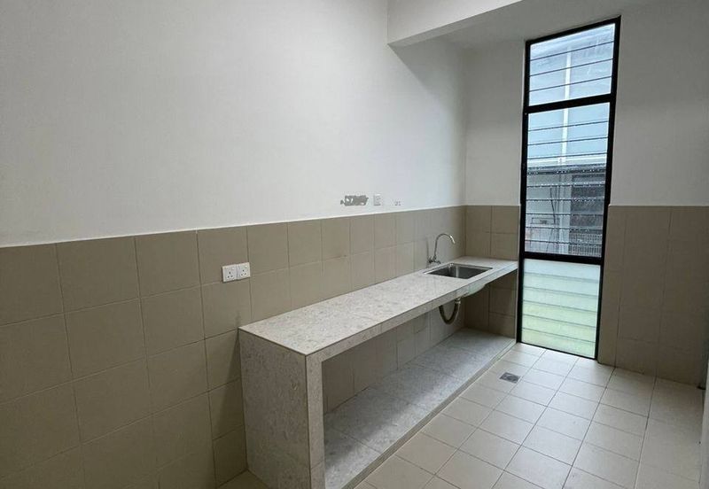 Bandar Baru Seri Alam