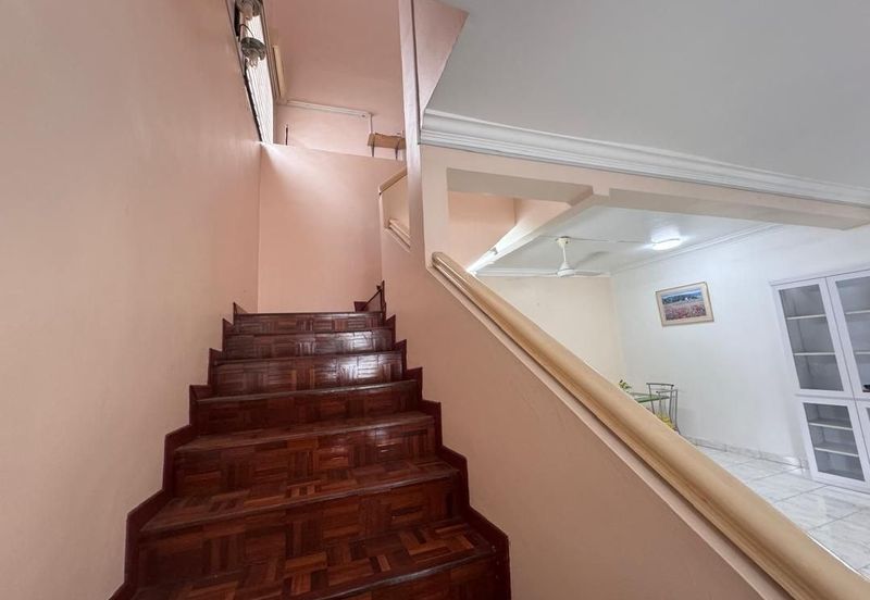 Austin Residence @Taman Mount Austin