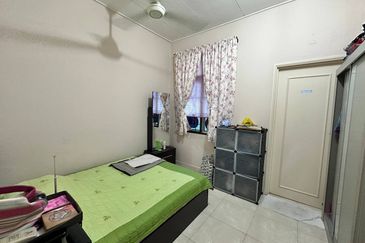 Austin Residence @Taman Mount Austin