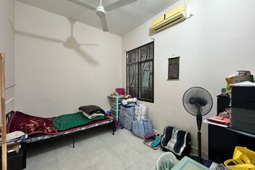 Austin Residence @Taman Mount Austin