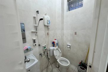 Austin Residence @Taman Mount Austin