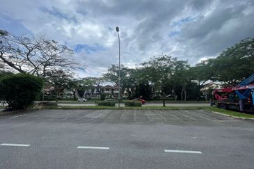 Taman Impian Emas