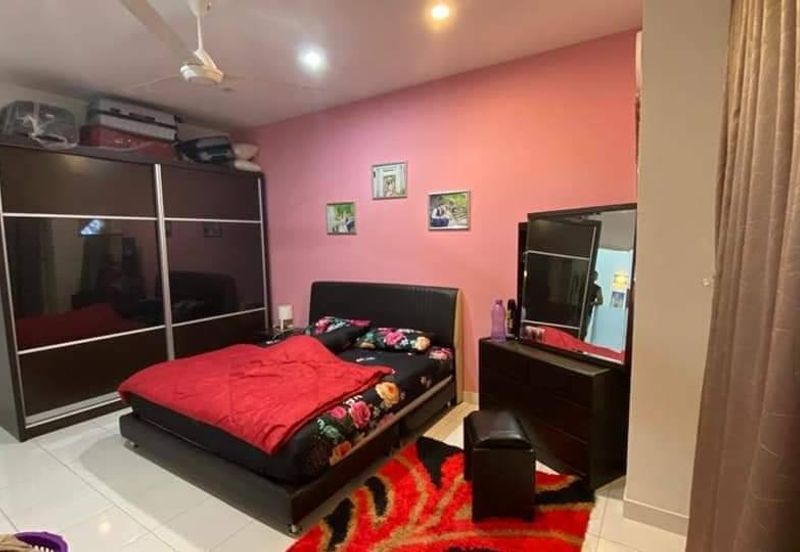 Meridin East The Greenway & The Eden