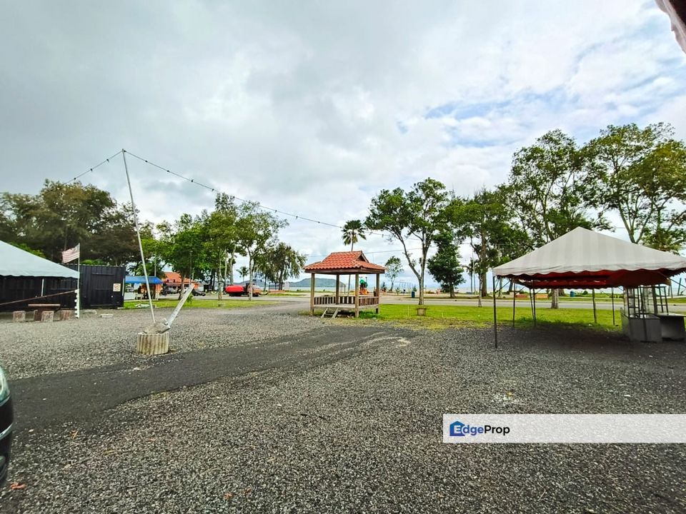 Jalan Mersing-Endau Back Road: Mersing Beach Side Jalan Makam 2km to Mersing Town Area , Johor, Mersing