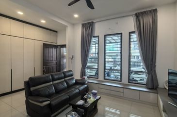 Austin Residence @Taman Mount Austin