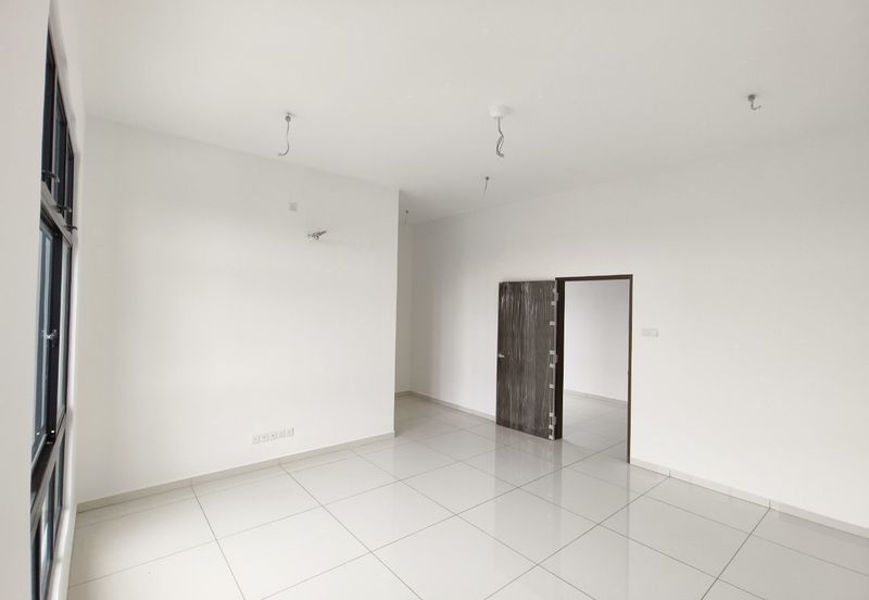 Jalan Mutiara Emas 2/32