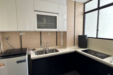 Sky Loft Premium Suites, Bukit Indah