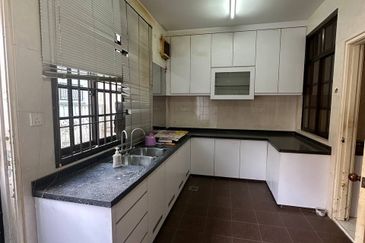 Persiaran Pelangi Indah