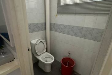 Persiaran Pelangi Indah