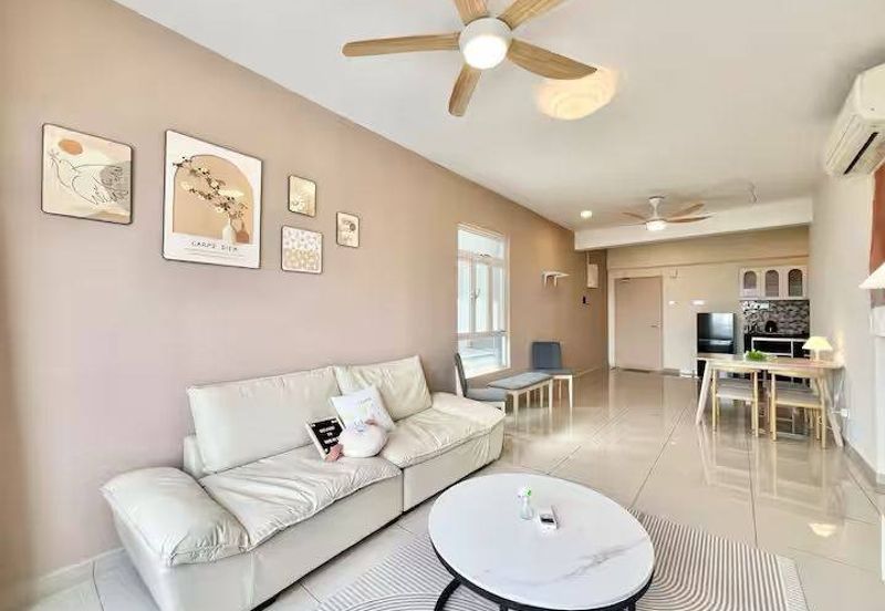 Midas Perling Apartment