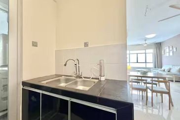 Midas Perling Apartment