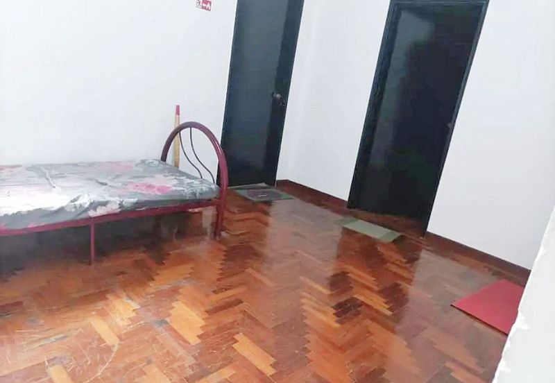 Bandar Baru Seri Alam