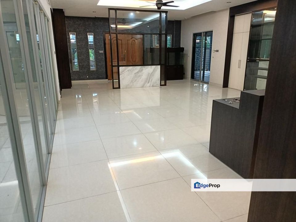 Ledang Heights , Johor, Johor Bahru