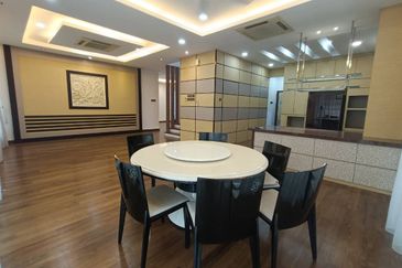 Taman Austin Heights