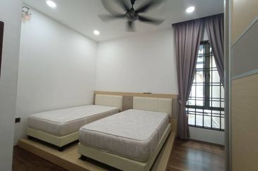 Taman Austin Heights