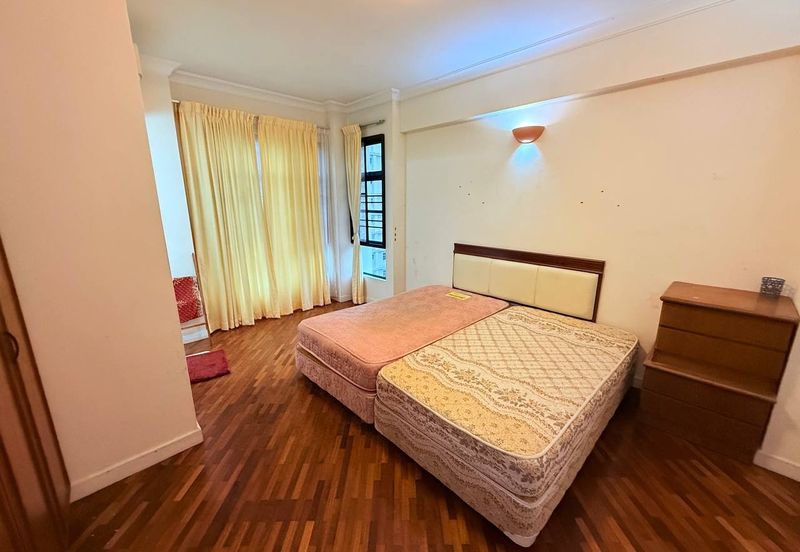 The Straits View, Bandar Baru Permas Jaya