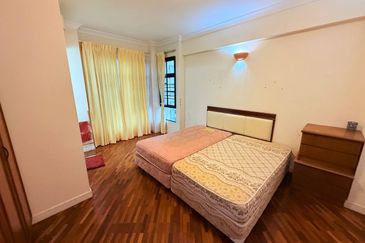 The Straits View, Bandar Baru Permas Jaya