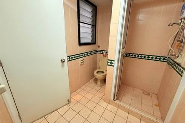 The Straits View, Bandar Baru Permas Jaya