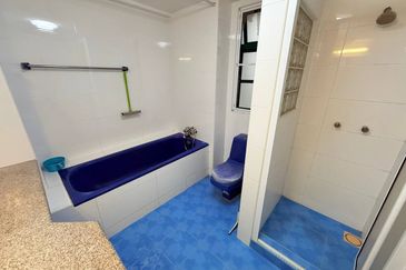 The Straits View, Bandar Baru Permas Jaya