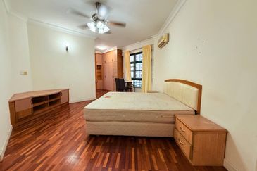 The Straits View, Bandar Baru Permas Jaya