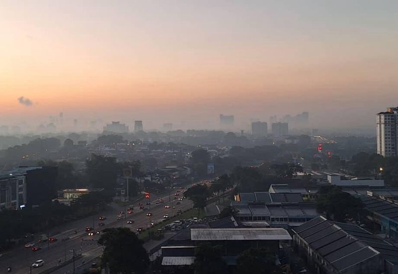 Dedaun Hijau (Greenfield Regency)