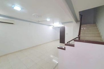 Taman Austin Perdana