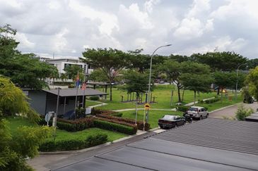 Austin Residence @Taman Mount Austin