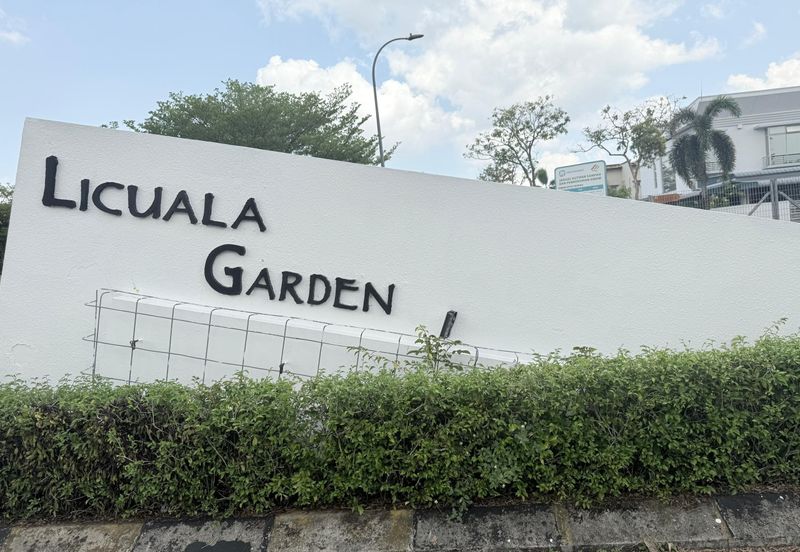 Jalan Setia Tropika 2/16