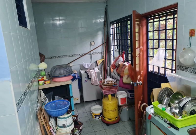 Jalan Cermai, Taman Mesra Saleng