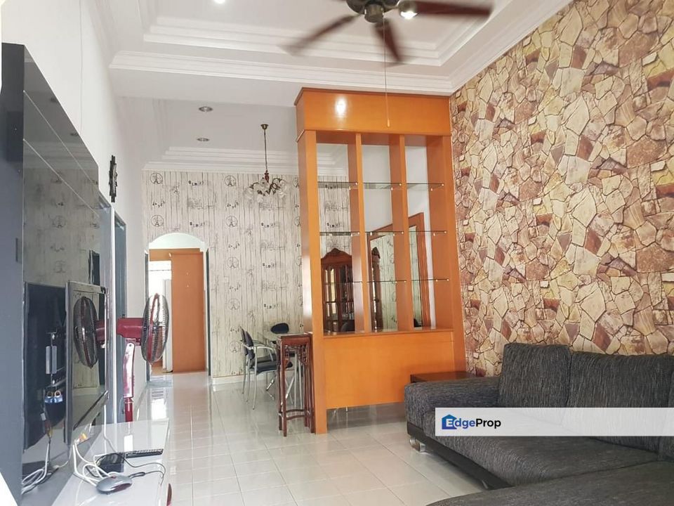 Puteri Wangsa , Johor, Ulu Tiram