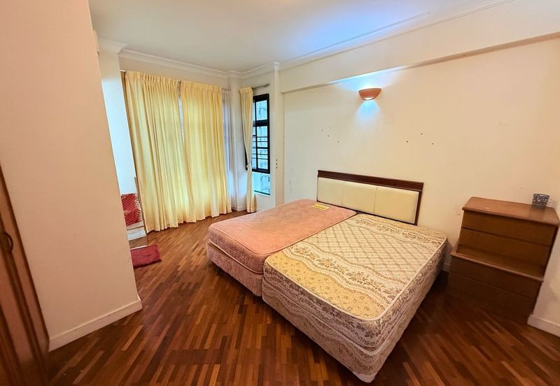 The Straits View, Bandar Baru Permas Jaya