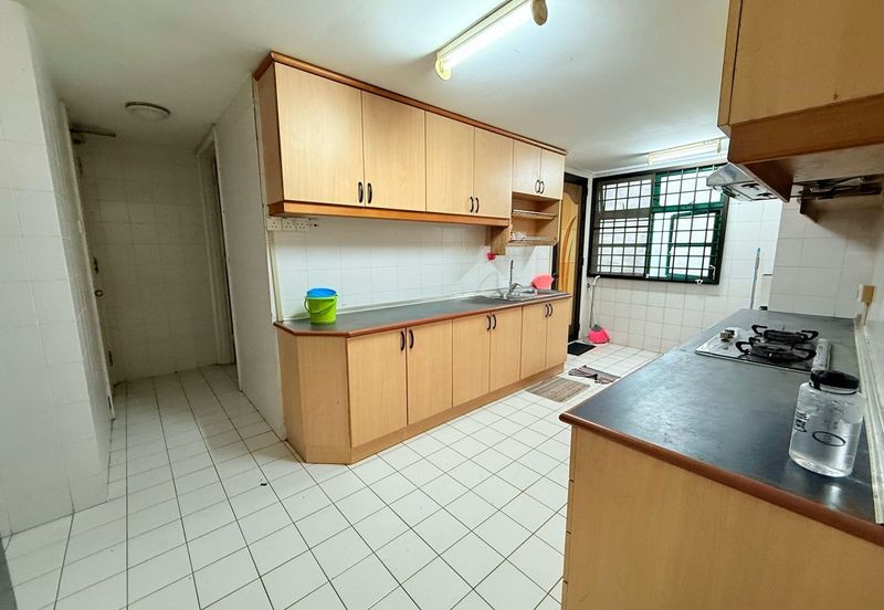 The Straits View, Bandar Baru Permas Jaya