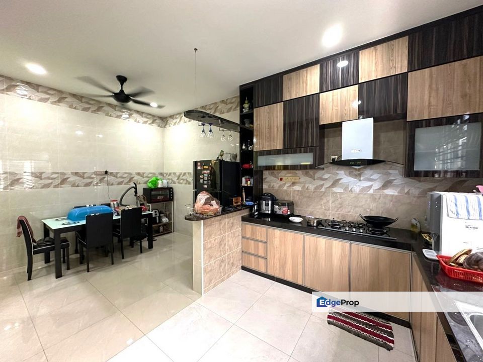 Puteri Wangsa, Johor, Ulu Tiram