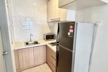 Golden Sands Seaview Residence