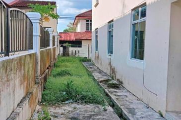 Taman Nusa Bestari 2