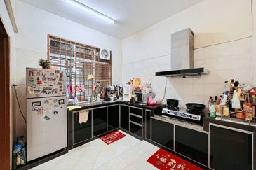 Taman Austin Perdana