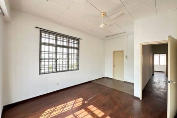 Taman Nusa Perintis 1