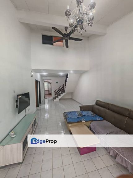 Puteri Wangsa, Johor, Ulu Tiram