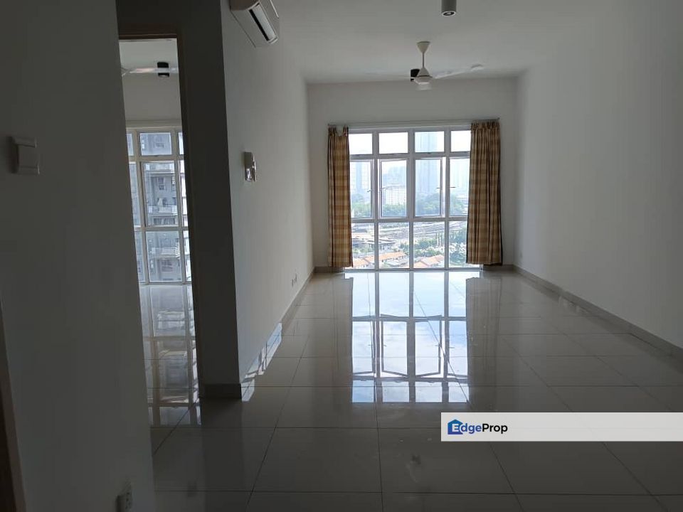 Skysuites , Johor, Johor Bahru