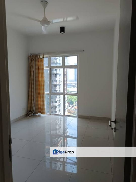 Skysuites , Johor, Johor Bahru