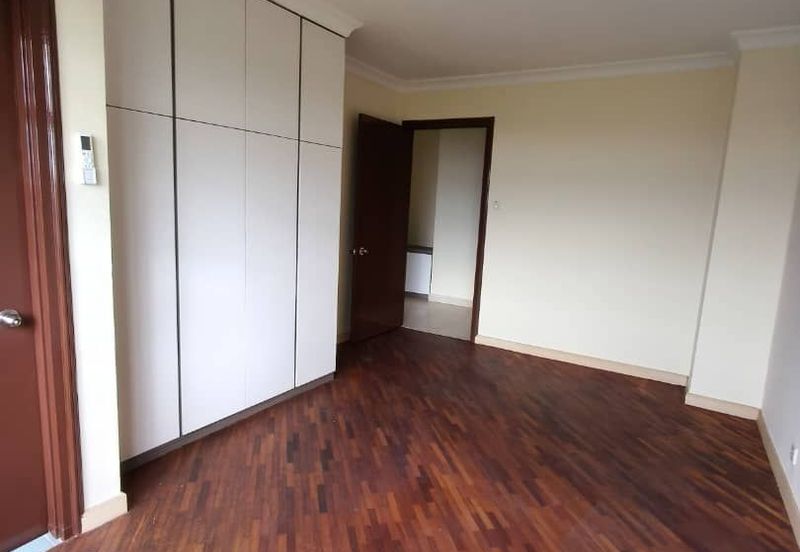 The Straits View, Bandar Baru Permas Jaya