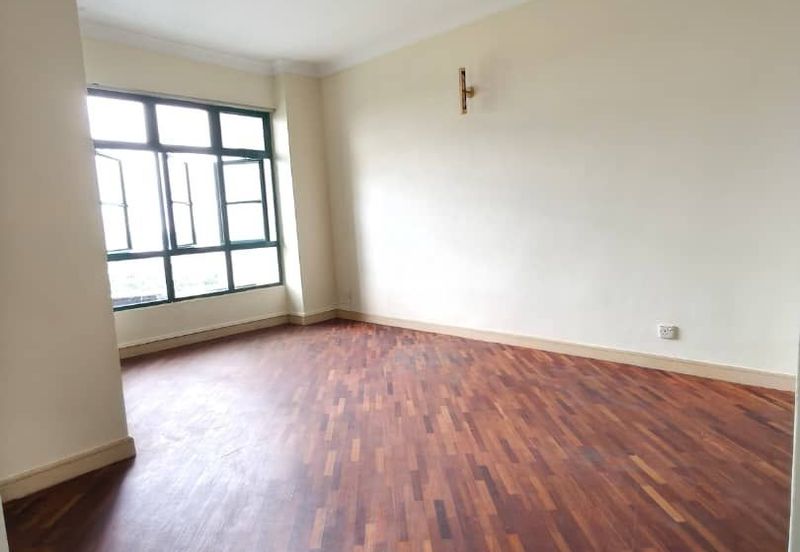 The Straits View, Bandar Baru Permas Jaya